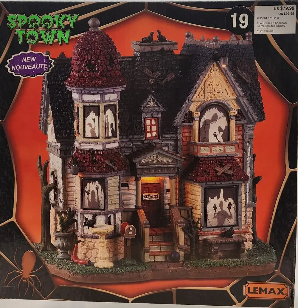 Lemax Spooky Town 2023 THE HOUSE OF SHADOWS #35004 NRFB Lit Village Building *